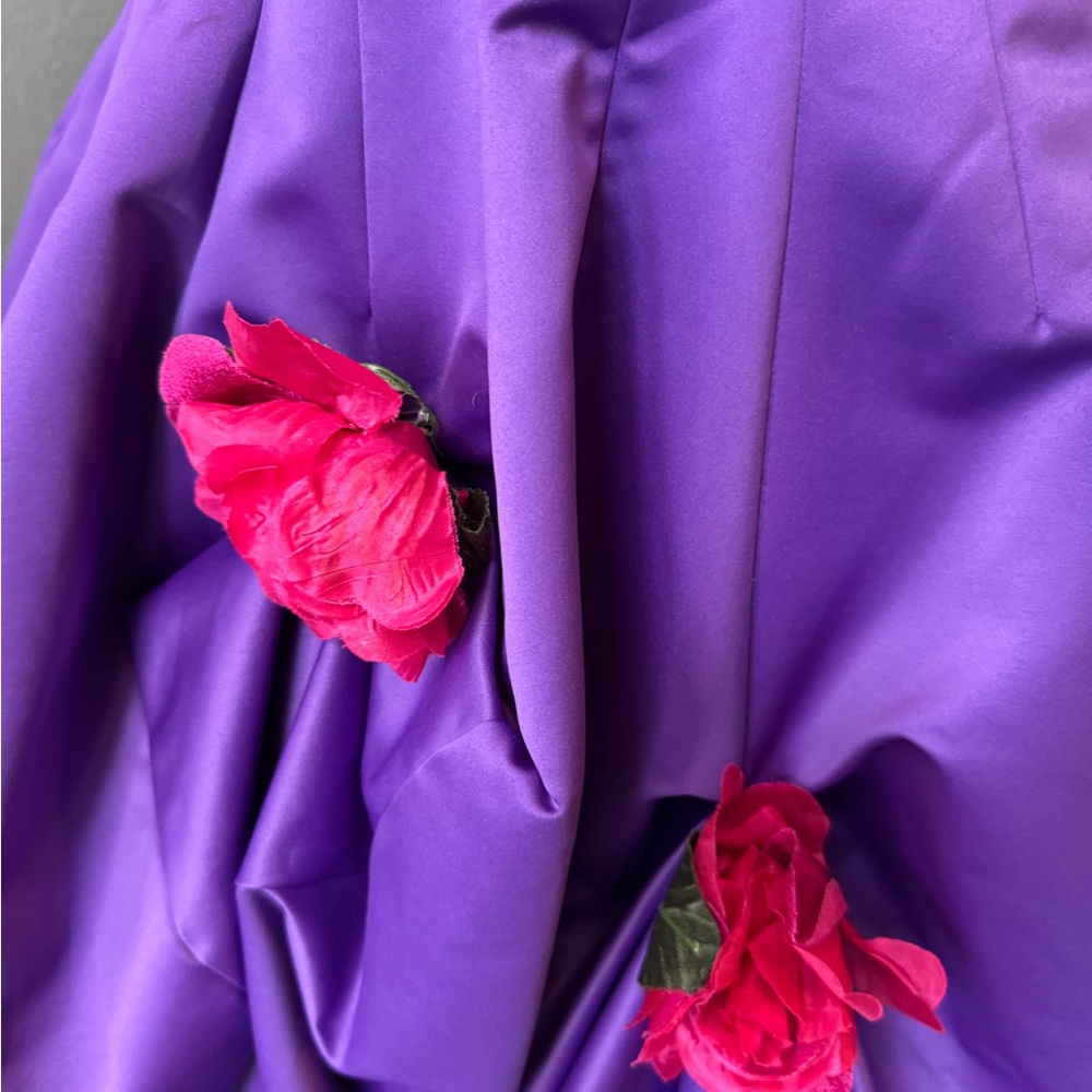Purple Rose Betsey Johnson dress - Picture 3 of 11